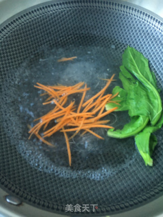 鸽胸肉拌白菜的做法步骤：3