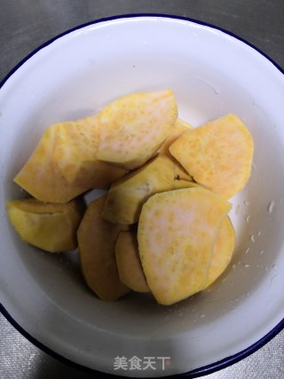 粉蒸排骨的做法步骤：4