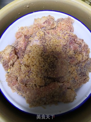 粉蒸排骨的做法步骤：9