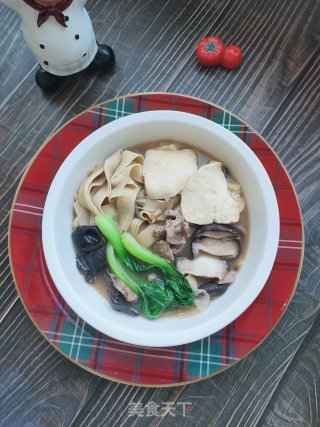 牛肉、香菇炖豆皮的做法步骤：15