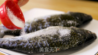 鲫鱼豆腐汤，汤白味鲜很重要的做法步骤：2