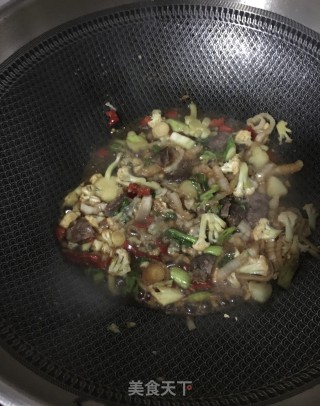 鹅蛋炒三色糙米饭的做法步骤：7