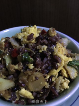鹅蛋炒三色糙米饭的做法步骤：12