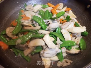 田鸡腿炒杂菜的做法步骤：14