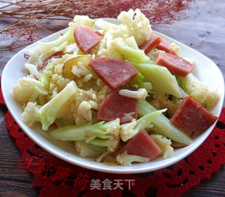 火腿肠炒菜花的做法步骤：6