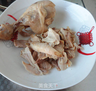 清炖鸡腿榨菜面的做法步骤：8