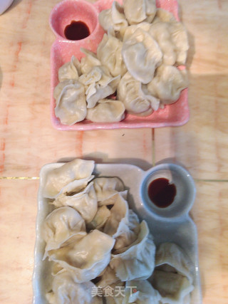 牛肉酸菜馅饺子的做法步骤：11