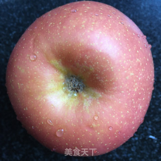 苹果红糖米糊的做法步骤：1