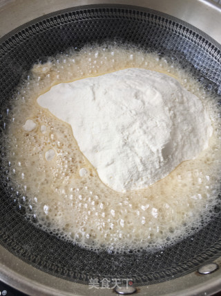香甜炒面粉的做法步骤：4