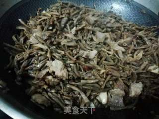 五花肉炖豆角干的做法步骤：4