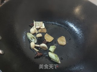 红烧鱼的做法步骤：9