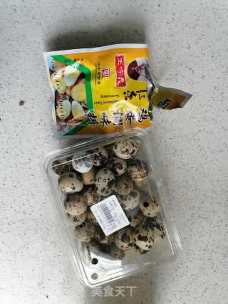 卤鹌鹑蛋的做法步骤：1