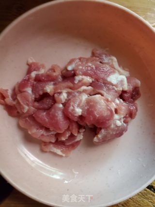 大葱炒肉片黑木耳的做法步骤：3