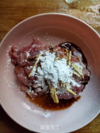 大葱炒肉片黑木耳的做法步骤：4
