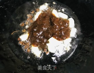 腊肠炖茄子的做法步骤：3