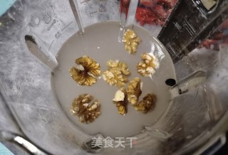 燕麦核桃黑豆浆的做法步骤：5