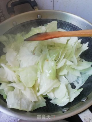 手撕包菜的做法步骤：3
