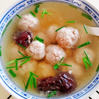 梨炖肉丸的做法步骤：6