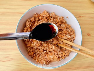 汤鲜肉嫩的香菇鸡肉馄饨的做法步骤：8