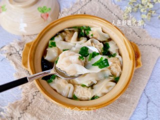 汤鲜肉嫩的香菇鸡肉馄饨的做法步骤：21
