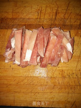 榨菜炒肉丝的做法步骤：3