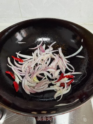 孜然洋葱炒牛肉的做法步骤：13