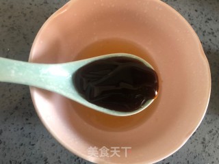 成本低廉，制作简单的照烧鸡腿的做法步骤：7