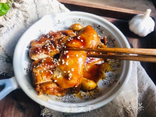 成本低廉，制作简单的照烧鸡腿的做法步骤：16