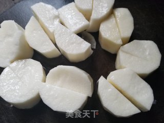 牛蒡山药炖老鸡的做法步骤：2