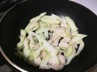 山药炒佛手瓜的做法步骤：2