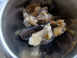 元蘑炖土公鸡的做法步骤：5
