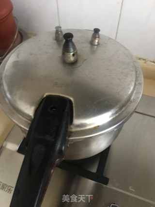 西洋菜排骨汤的做法步骤：7