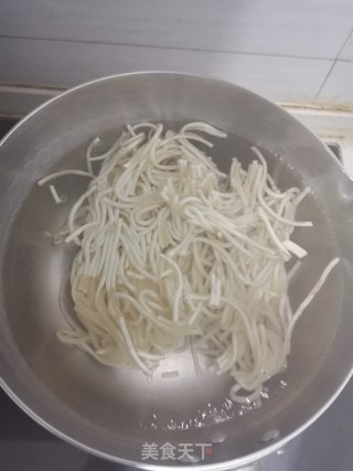 黑胡椒意面的做法步骤：3