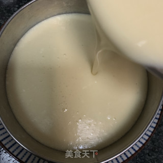 草莓班戟的做法步骤：7