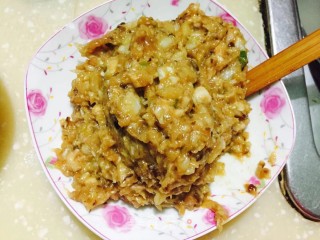 鲜虾白菜水饺的做法步骤：4