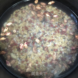 五谷杂粮粥的做法步骤：2