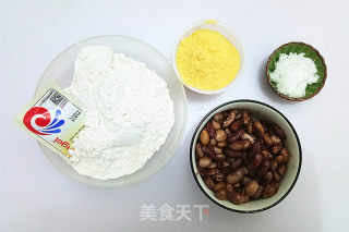 玉米面蜜豆卷卷馍的做法步骤：1