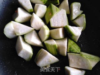 丝瓜番茄炒蛋的做法步骤：4
