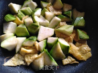 丝瓜番茄炒蛋的做法步骤：5