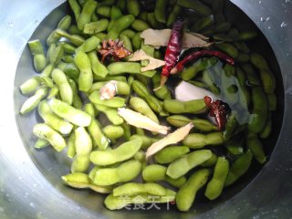 煮五香毛豆的做法步骤：5