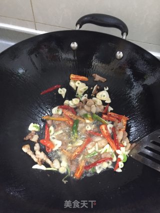 辣炒莴苣的做法步骤：3