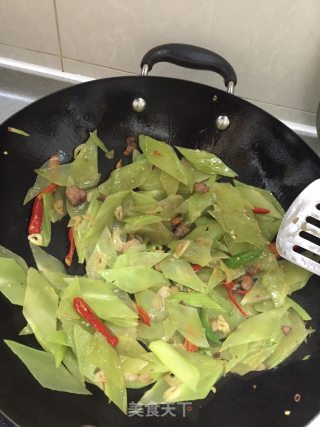 辣炒莴苣的做法步骤：4