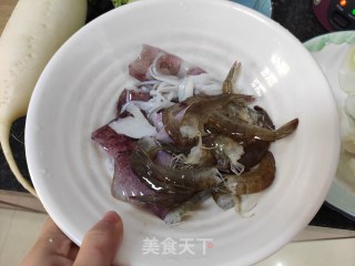 海鲜豆腐煲的做法步骤：3