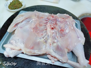 烤鸡的做法步骤：1