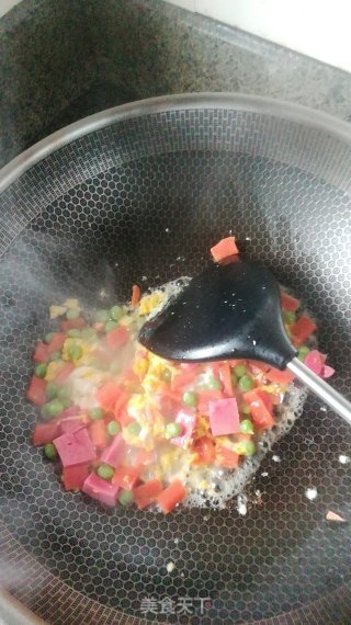 杂蔬炒饭的做法步骤：3