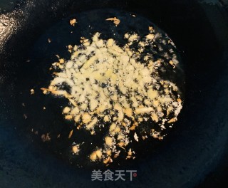 火麻仁菌菇烧板栗的做法步骤：3