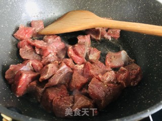 简单美味的杏鲍菇牛肉粒的做法步骤：8