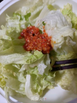 蒜蓉辣酱拌球生菜的做法步骤：4