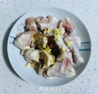 粉蒸鸡肉土豆的做法步骤：3