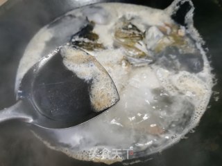 鱼头萝卜汤的做法步骤：6